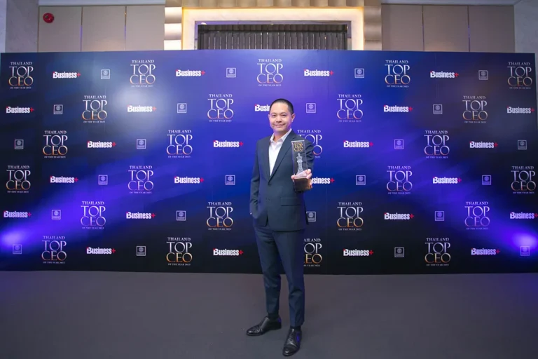 ‘นายแพทย์ระวีวัฒน์ มาศฉมาดล’ ซีอีโอ มาสเตอร์ สไตล์ คว้ารางวัล TOP CEO จากเวที THAILAND TOP CEO OF THE YEAR 2023  ขึ้นแท่น Rising Star